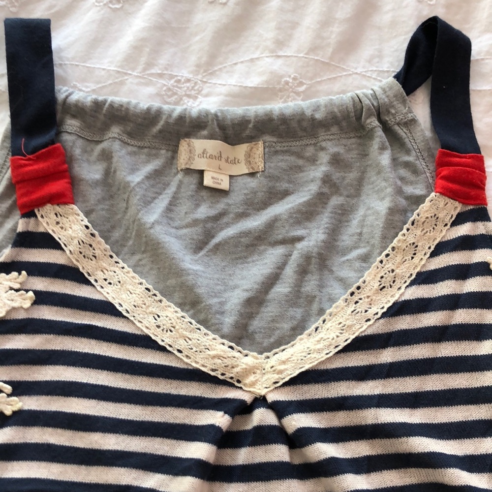 Sz L ALTAR’D STATE BABY SOFT T-SHIRT MATERIAL TANK